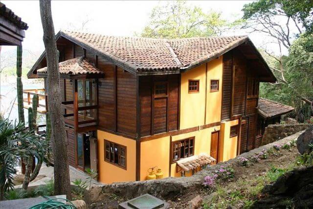 Redonda Bay, Nicaragua - Housing